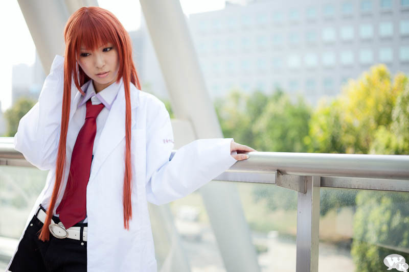 Makise_kurisu-Hayase_ami-18.jpg
