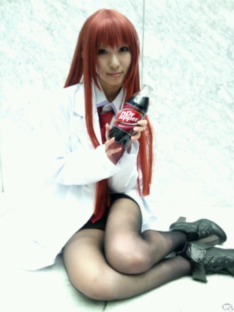 Makise_kurisu-Hayase_ami-21.jpg