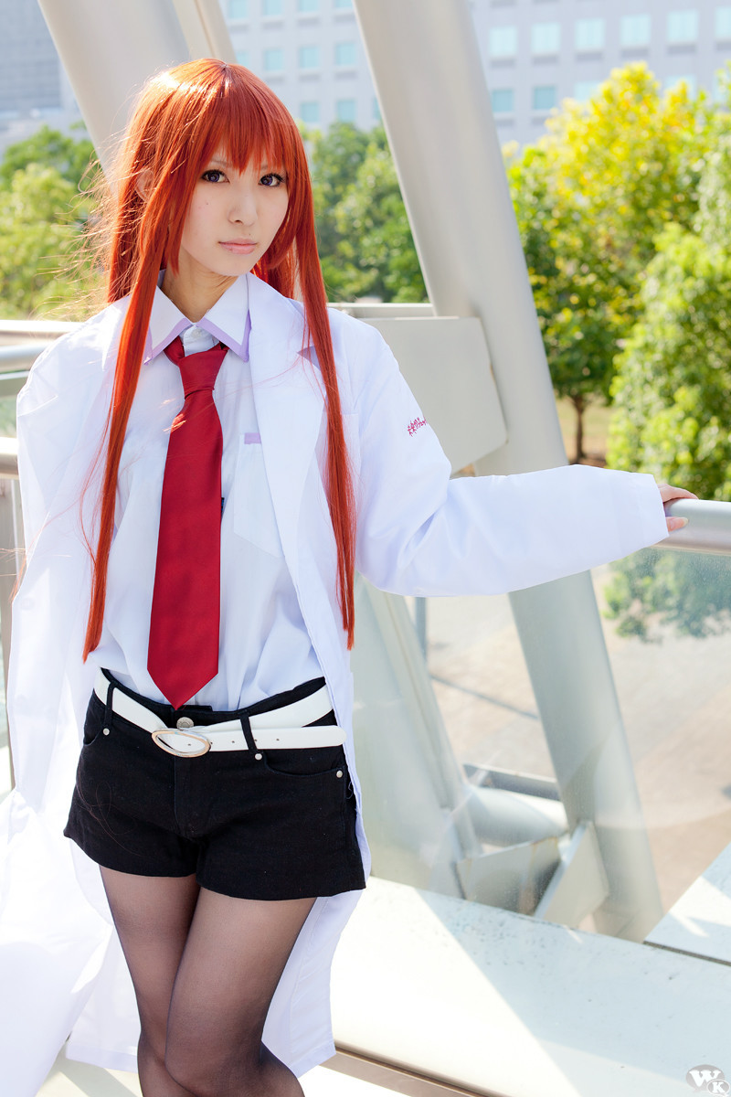Makise_kurisu-Hayase_ami-25.jpg