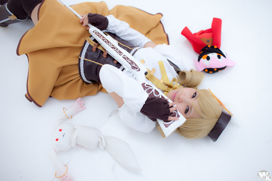Tomoe_Mami-Uri-32.jpg