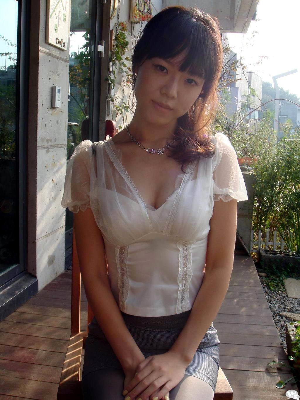 w-068.jpg