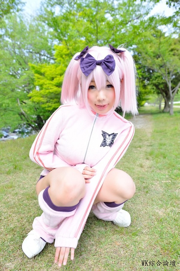 worldcosplay.net__c1a342b4f9f8e87e311a298092f5d60e97c79f1b-1200.jpg