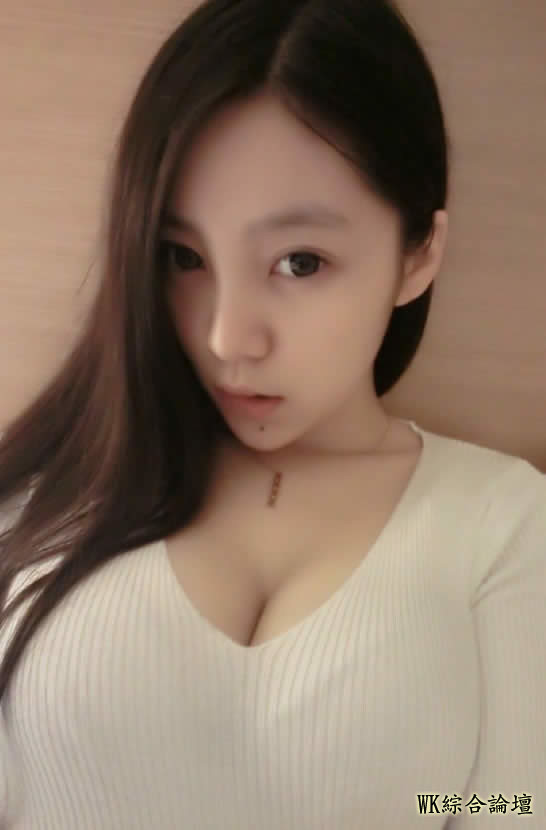 6E151245659.jpg