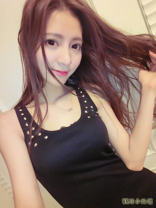 6A93550998.jpg