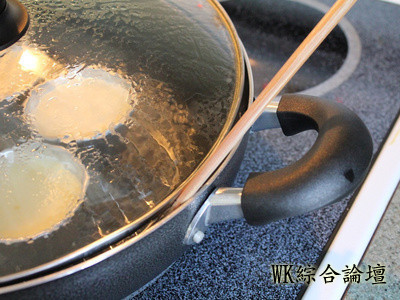 122107e5gg5581xap7m11j.jpg