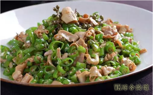 青椒炒鸡杂