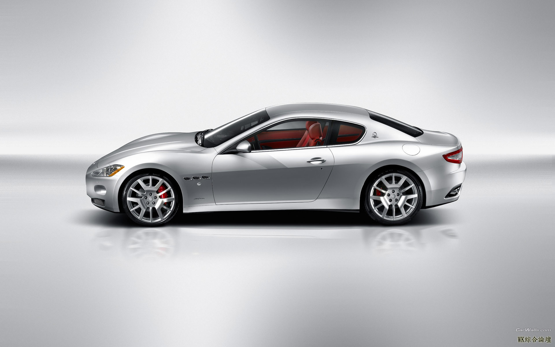 Maserati_GranTurismo_73_1920x1200.jpg