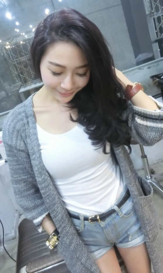 4F74124827.jpg