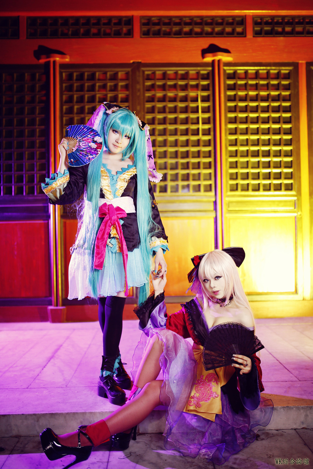 [VOCALOID]{巡音流歌, 初音未来}[20130717][BCY 2454-11691] 001.jpg
