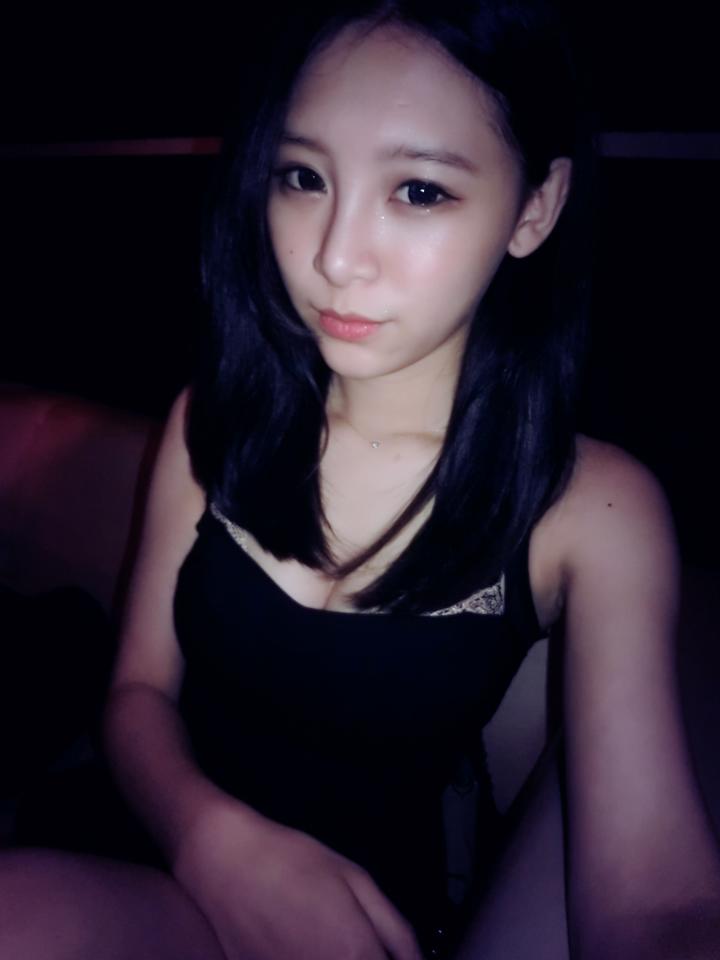 8C123150295.jpg