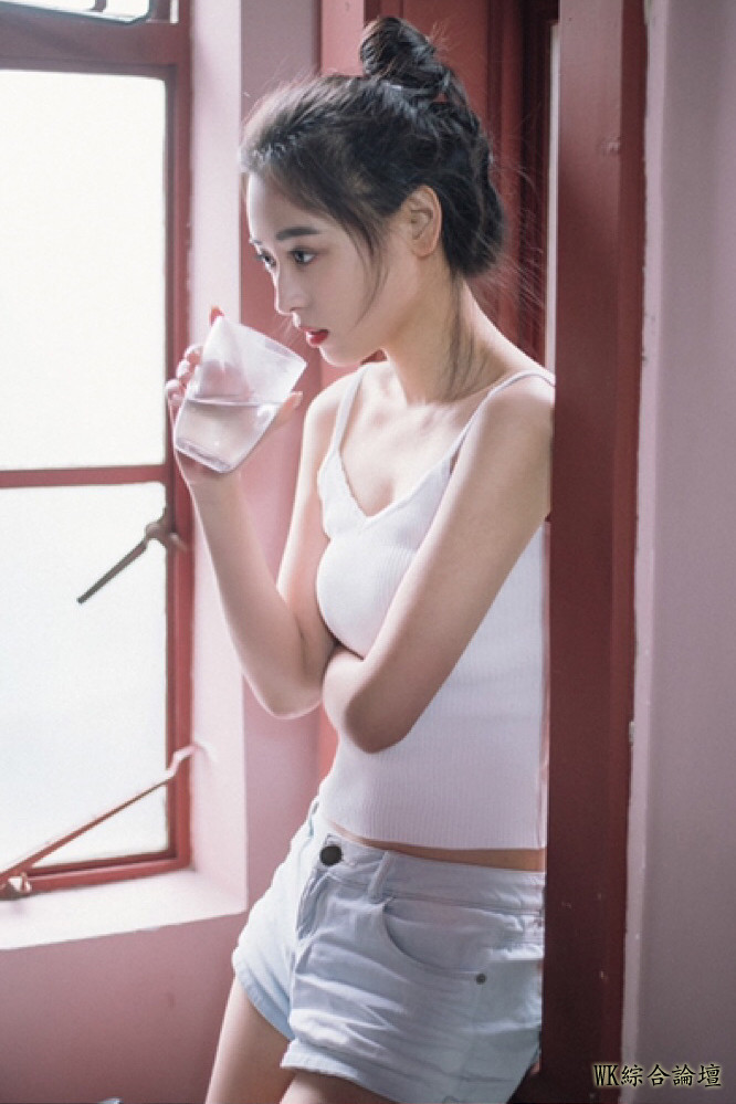 32ebf95ef3.jpg