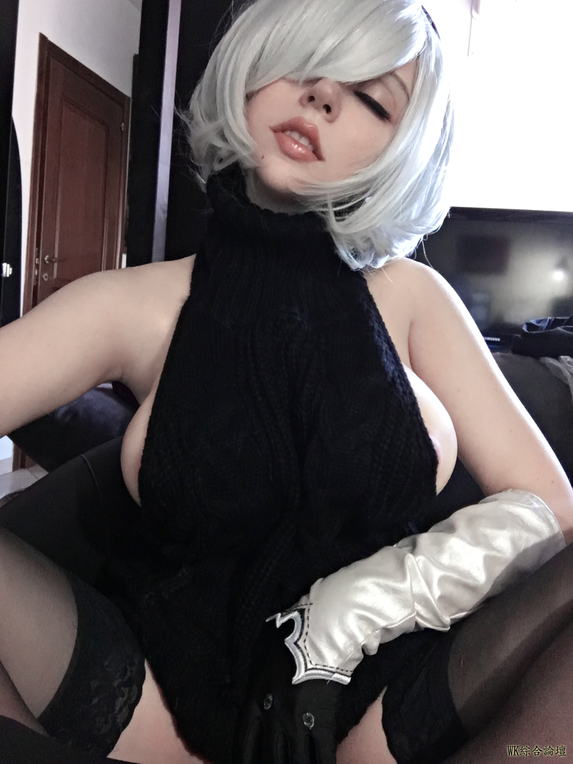 15-57-40-tumblr_owp8lp2X2F1wo130wo1_1280.png