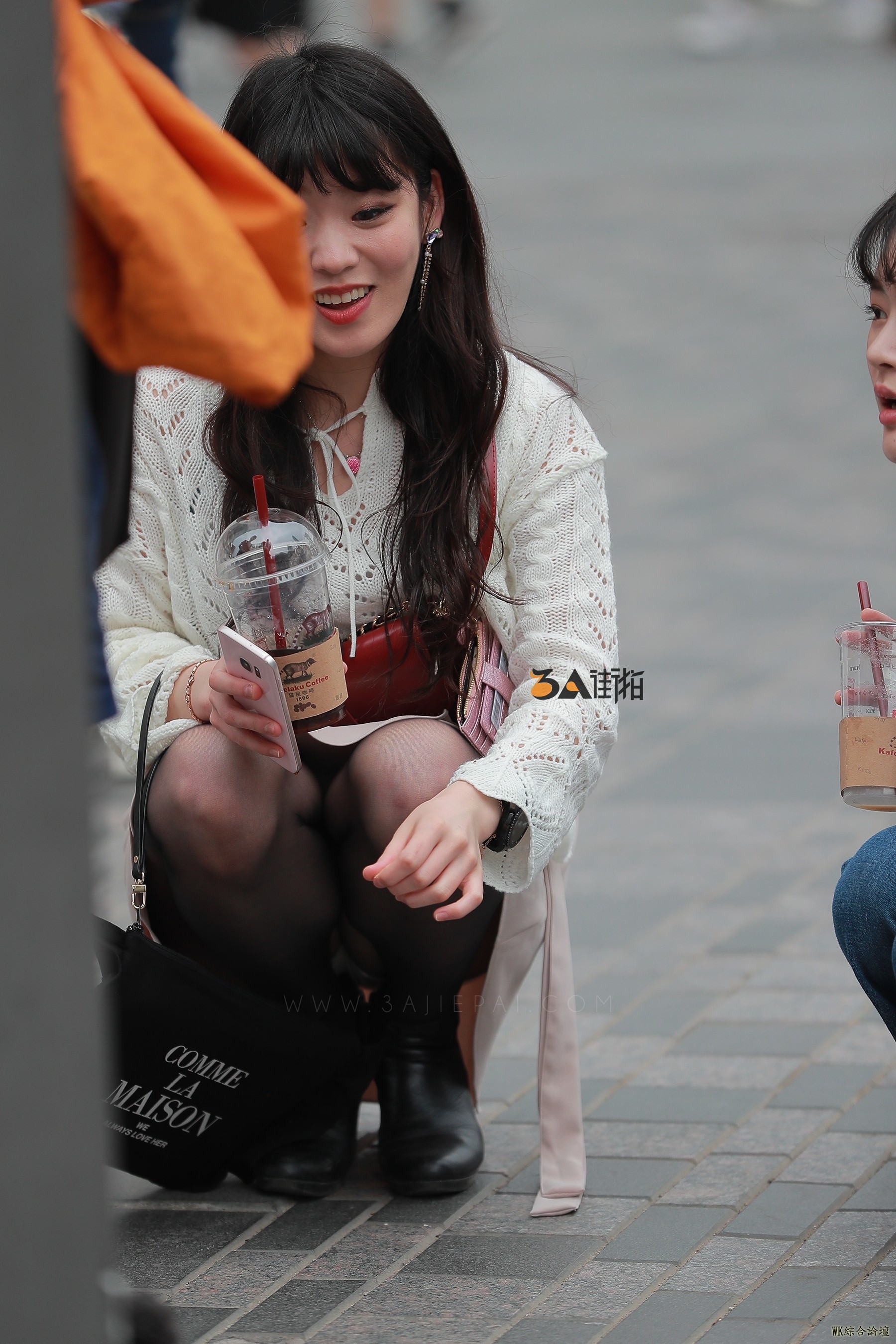 225440ecw2ej4e4q0azwd4.jpg
