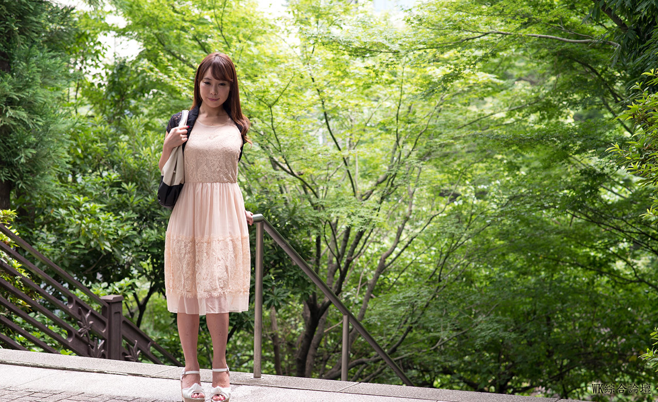 Wife Paradise An 若妻から熟女まで杏 (33).jpg