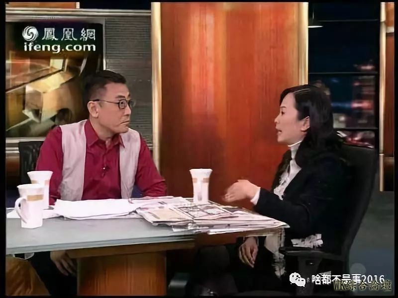 大陆朋友到香港旅游笑称去“扶贫”(谭卫儿 梁文道)《锵》2011年02月15日-2.jpg