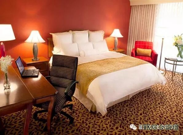 洛杉矶旅游:LAX机场附近的便捷商务酒店-1.jpg