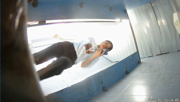 05.gif