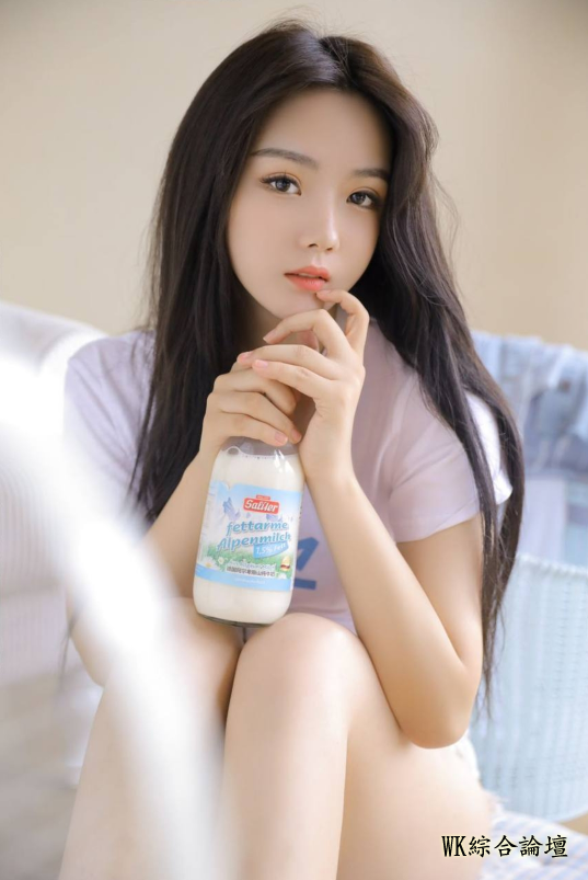 清纯俏皮1.png